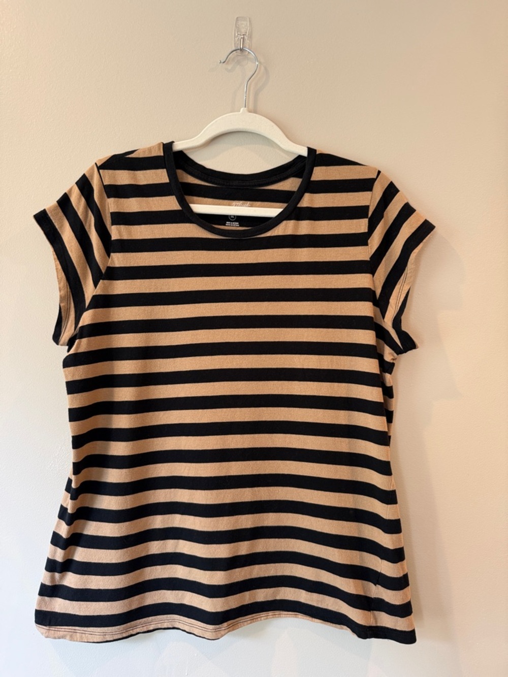 Universal Thread Black and Tan Striped Short Sleeve Tee Shirt